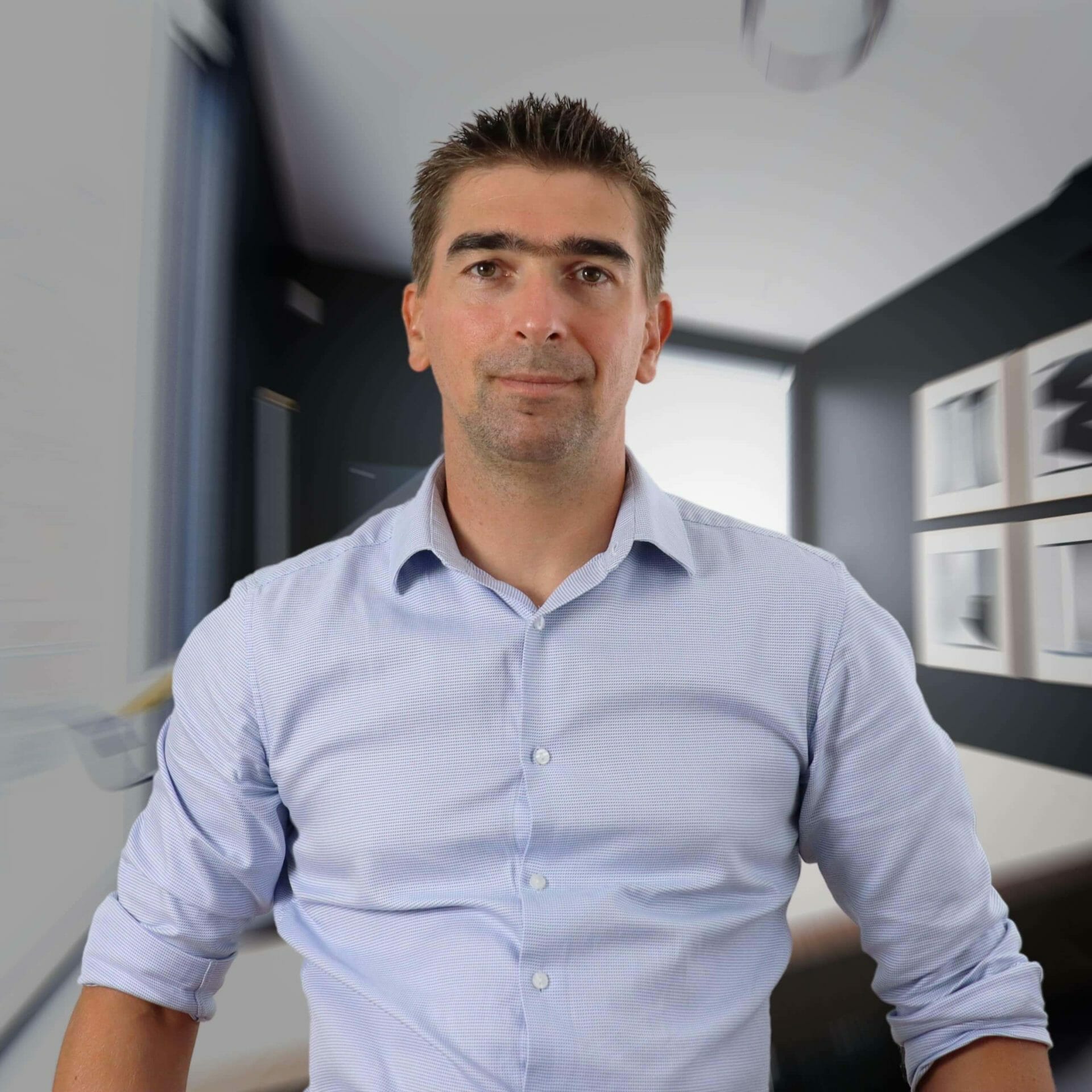 Chris Riviera an Online Entrepreneur